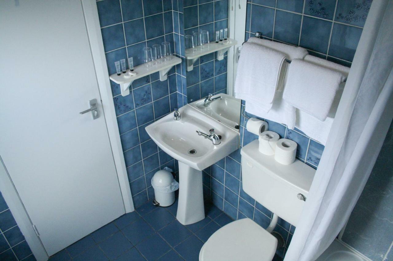 Bed & Breakfast The Bay 2*