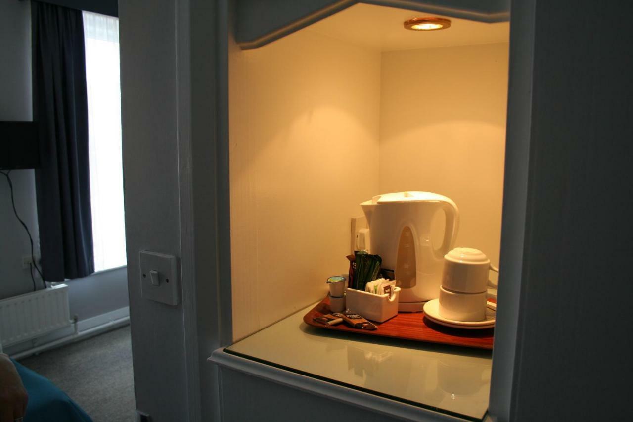 Bed & Breakfast The Bay 2*
